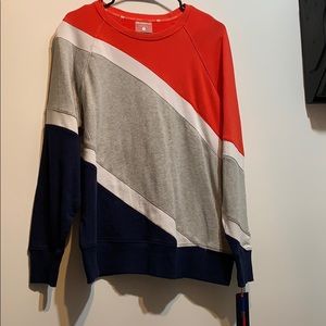 New Tommy Hilfigure sweater